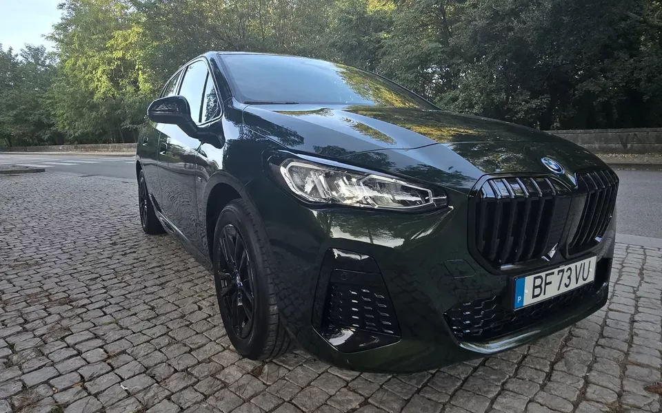 BMW 225xe Active Tourer e xDrive Pack Desportivo M