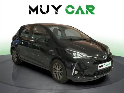 TOYOTA Yaris Yaris 100H 1.5 Active