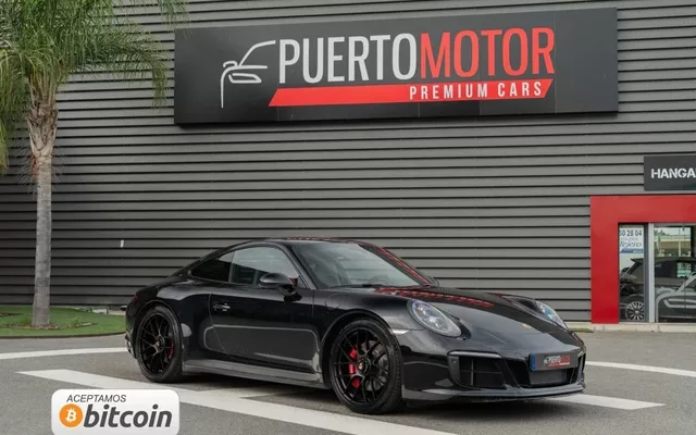 PORSCHE 911 911 Carrera GTS Coupé PDK