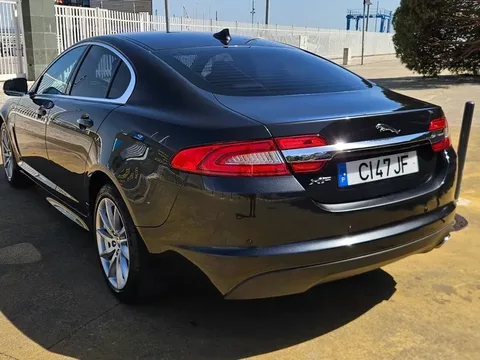 Jaguar XF 2.2 D Premium Luxury
