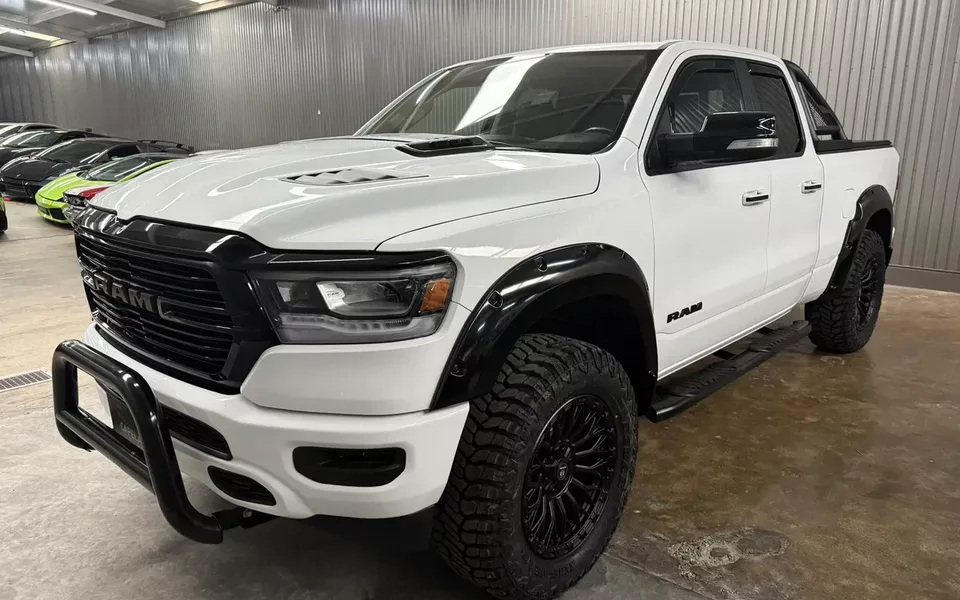 Dodge RAM Laramie 5.7L V8 Hemi
