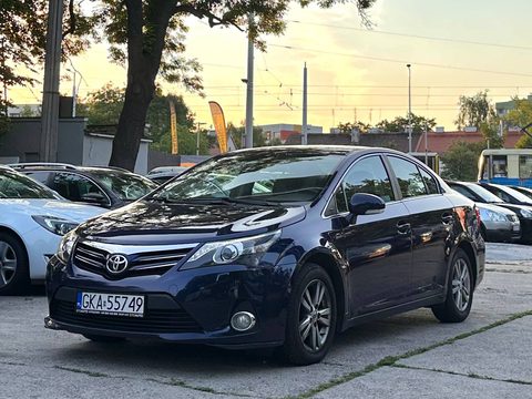 Toyota Avensis T27 Polift