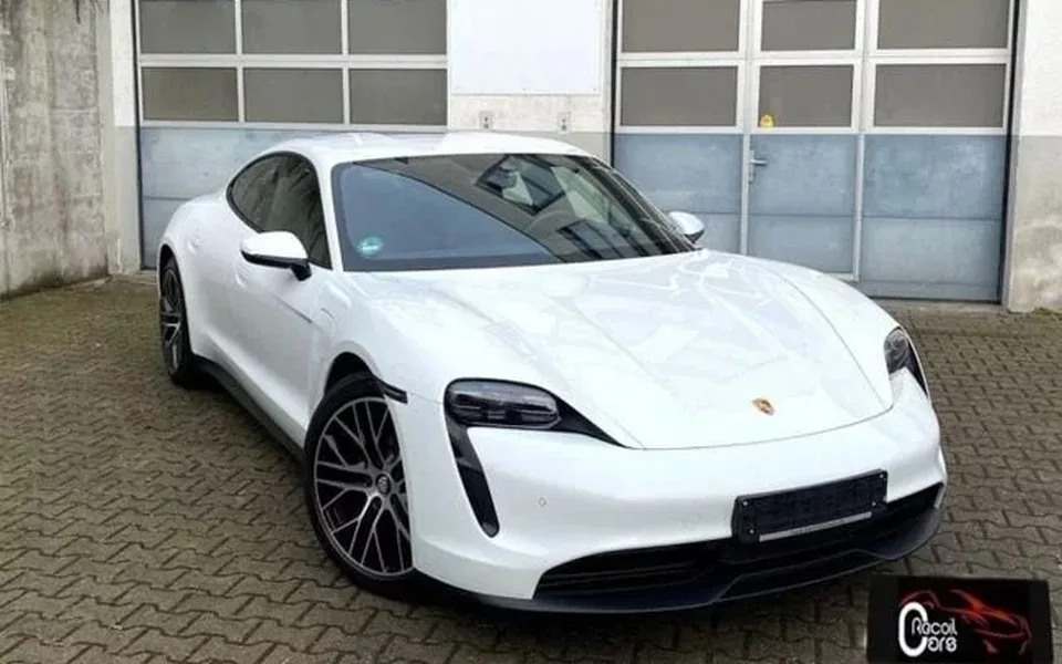 PORSCHE Taycan 4p - 59990€ en Daimiel