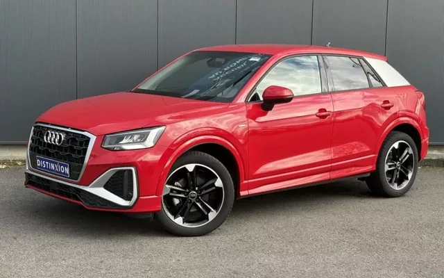 AUDI Q2