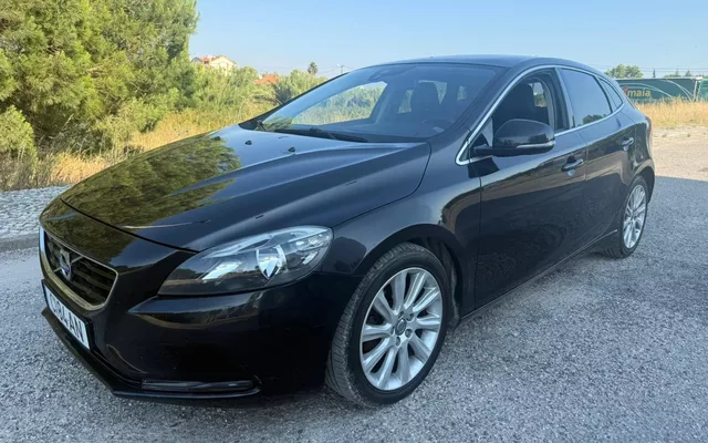 Volvo V40 1.6 D2 R-Design