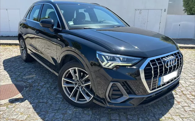 Audi Q3 35 TDI S line S tronic