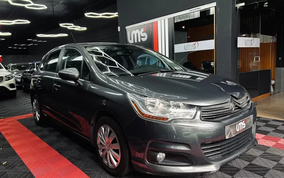 Citroën C4 e-HDi 115 ETG6 Exclusive