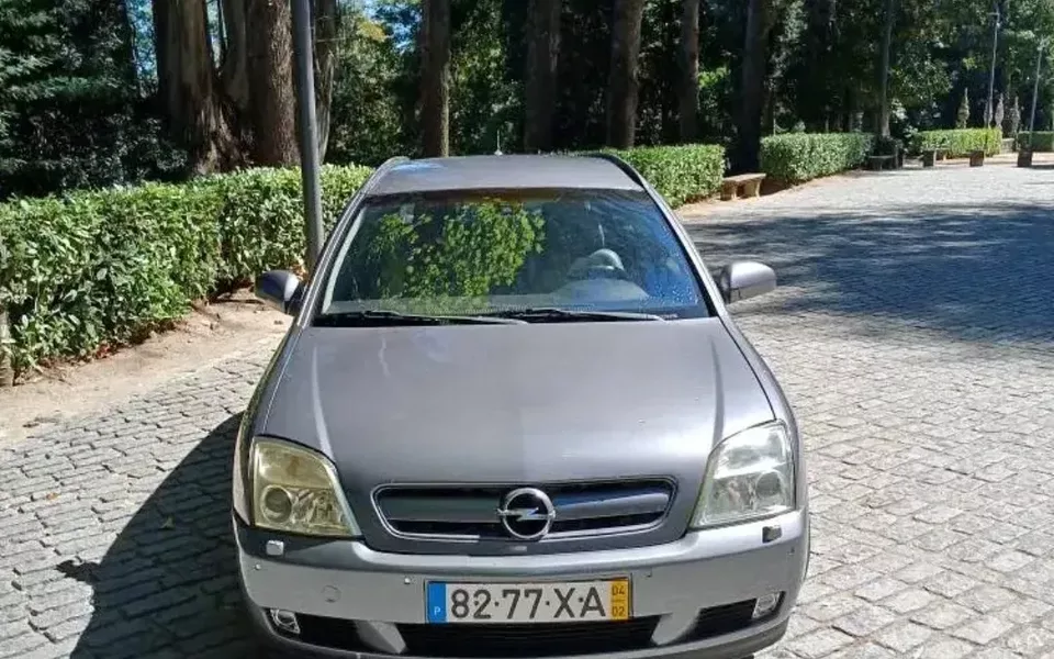 Opel Signum 2.2 DTi