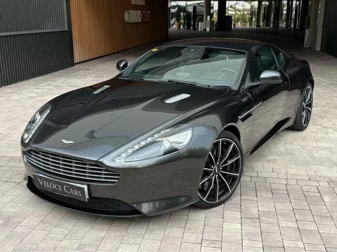 ASTON MARTIN DB9 Coupé