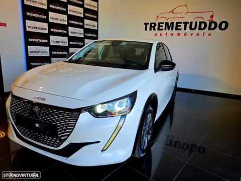 Peugeot e-208 Allure