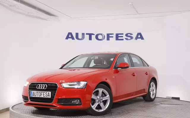 Audi A4 2.0 TDI S-LINE CD MTR AUTO 190CV 4P # PARKTRONIC