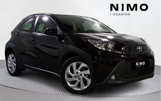 TOYOTA Aygo X Cross AYGO X CROSS 1.0 VVT-I 72CV Play