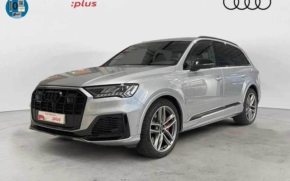 AUDI Q7 Q7 60 TFSIe Black line Plus quattro tiptronic