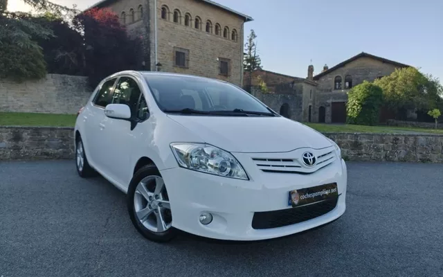 TOYOTA Auris Auris 1.4D-4D Active