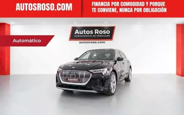 AUDI e-tron Advanced 50 quattro