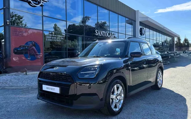 MINI - Mini Countryman - Mini Countryman E Essential XS