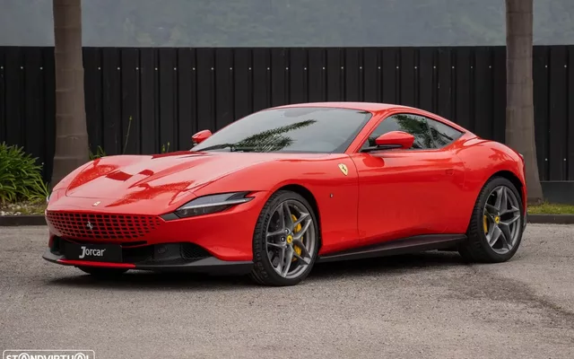 Ferrari Roma 3.9 Twin-Turbo V8
