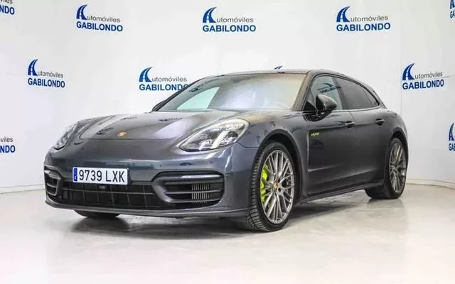 PORSCHE Panamera Panamera 4 E-Hybrid Sport Turismo Platinum Edition
