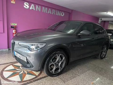 Alfa Romeo Stelvio 2.2 D Sprint AT8