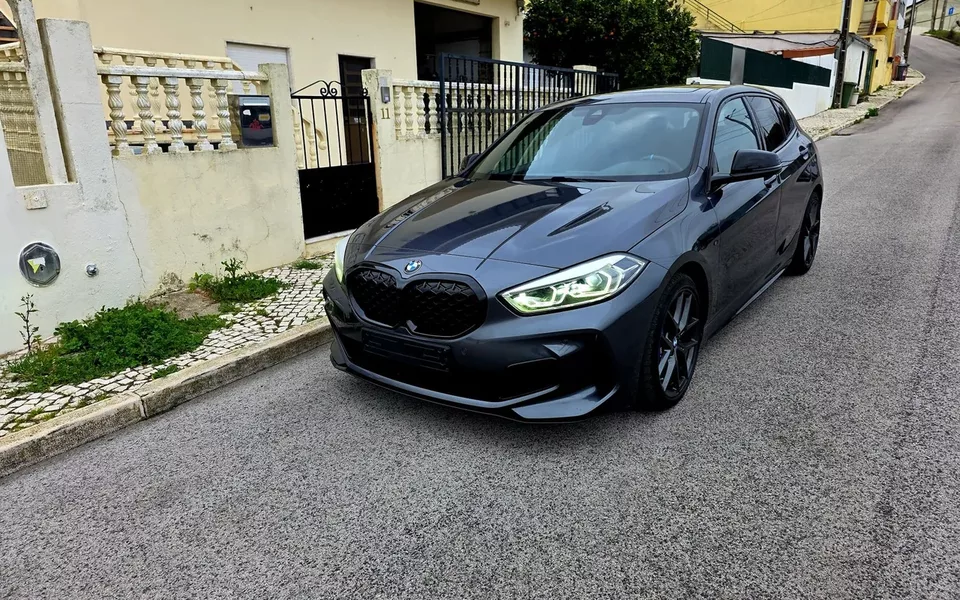 BMW M135i xDrive Edition Colorvision