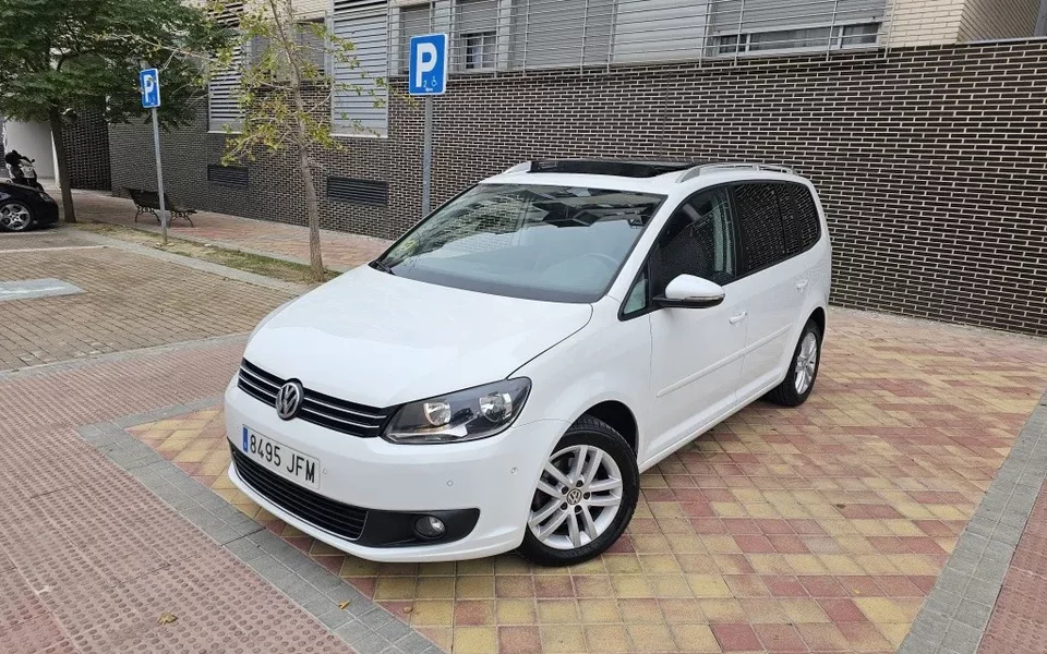 VOLKSWAGEN Touran Touran 1.6TDI Advance BMT 105 - 7500€ en Madrid
