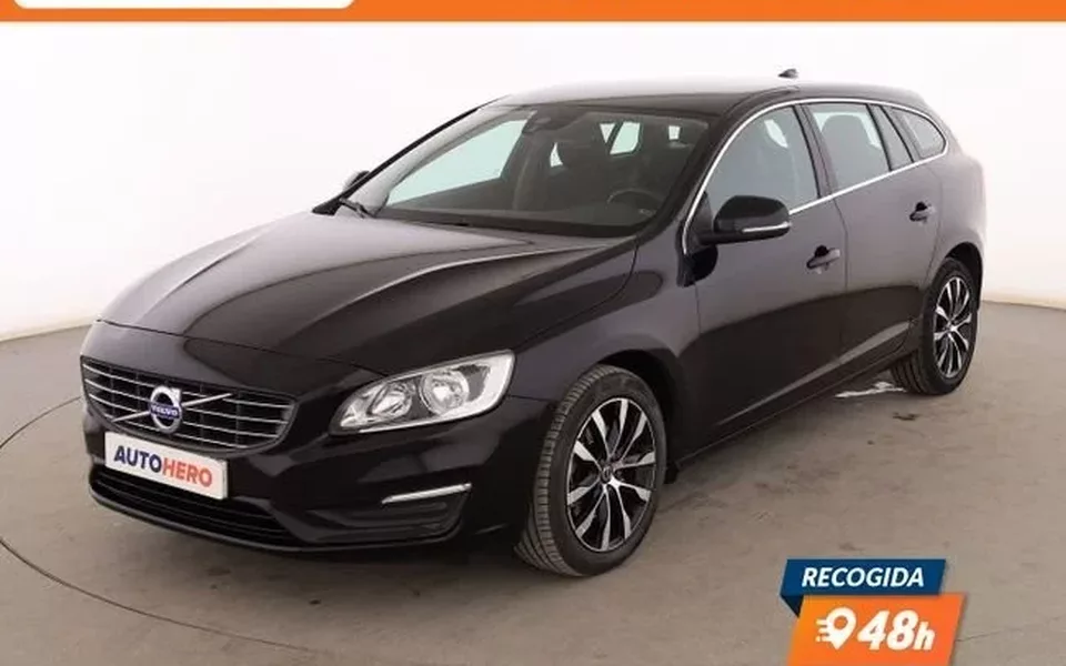 VOLVO V60 V60 D3 Momentum Aut. 150