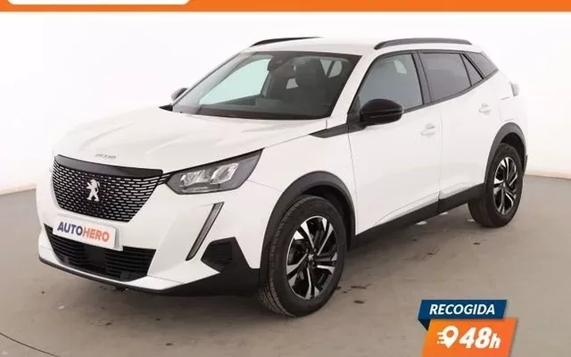 PEUGEOT 2008 1.2 PureTech Allure