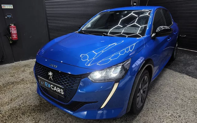 Peugeot e-208 Allure Pack