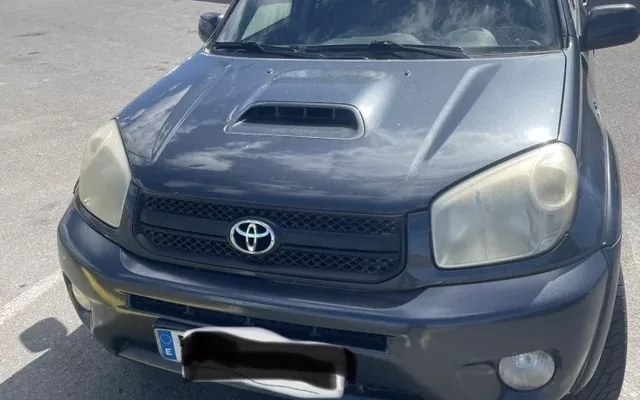 TOYOTA RAV-4 RAV-4 2.0D4-D Executive