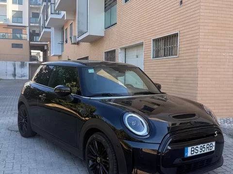 MINI 3 Portas