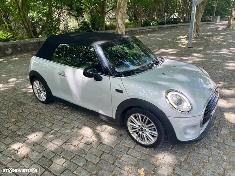 MINI Cabrio Cooper D