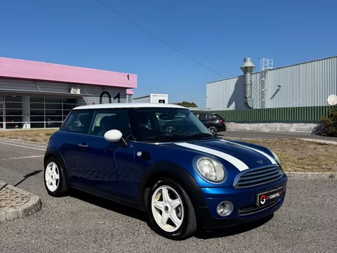 MINI 3 Portas