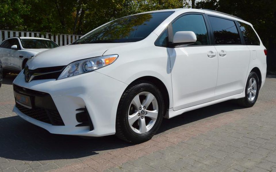 Toyota SIENNA 2020