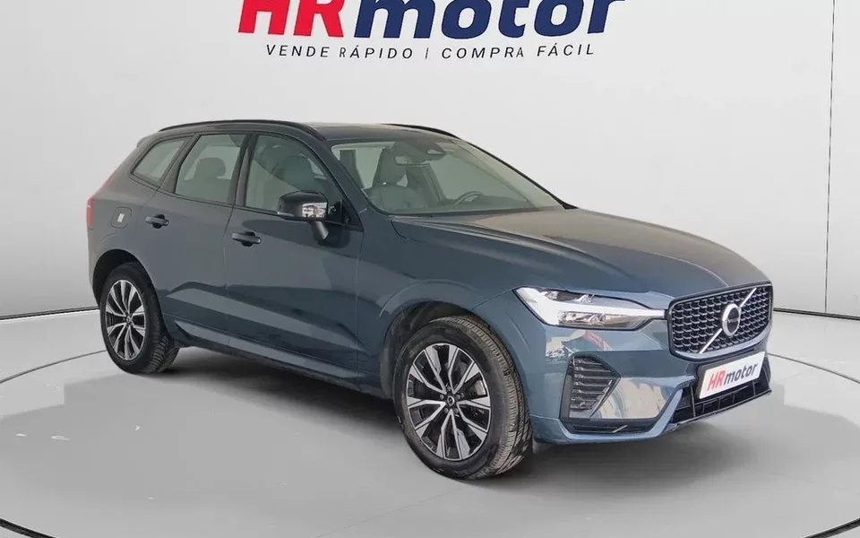 VOLVO XC60 XC60 B4 Plus Dark FWD Aut.