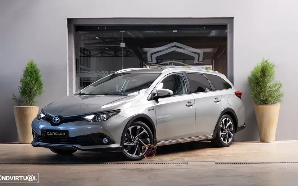 Toyota Auris Touring Sports 1.8 HSD Comfort+Navi