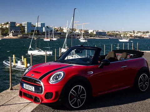 MINI Cabrio John Cooper Works