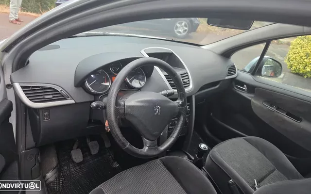 Peugeot 207 1.6 HDi Sport