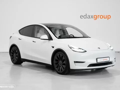 Tesla Model Y Performance Dual Motor AWD