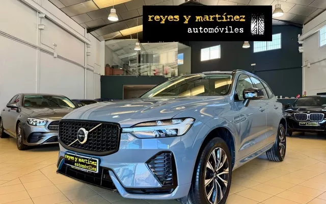 VOLVO XC60 XC60 B4 Plus Dark FWD Aut. - 34999€ en Ubeda