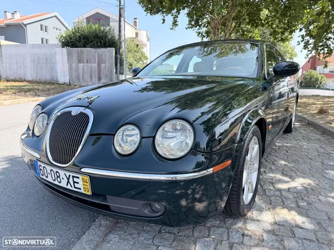 Jaguar S-Type 3.0 V6 Executive Auto.
