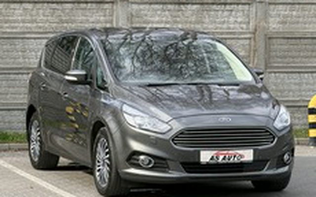 Ford S-Max II 2.0dm³ 150KM