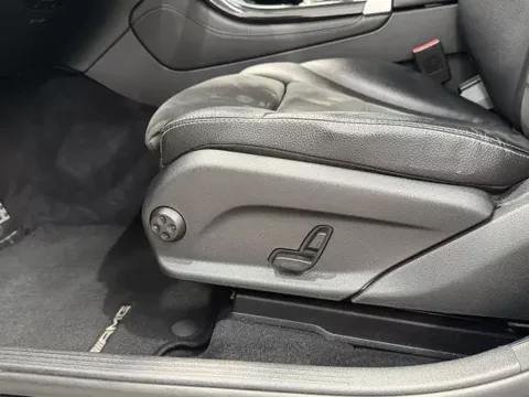 Mercedes-Benz GLC 220 2016 AMG Line 4-Matic