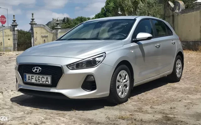 Hyundai i30 blue 1.4