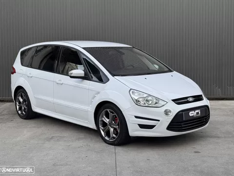 Ford S-Max 2.0 TDCi DPF Titanium
