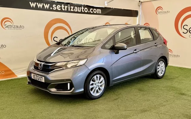 Honda Jazz 1.3 I-VTEC Comfort +Connect. Navi CVT