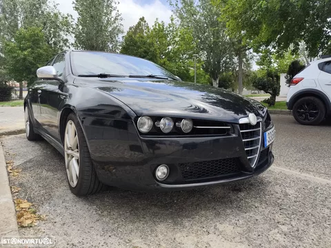 Alfa Romeo 159 Sportwagon 1.9 JTDm 16V TI