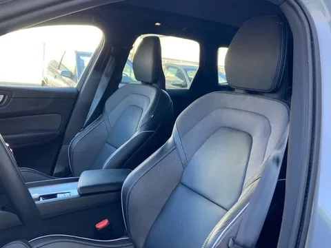 VOLVO XC60 VOLVO XC60 II RECHARGE PLUS, T6 PLUG-IN HYBRID EAWD, ELeCTRICO - 49900€ en Granollers