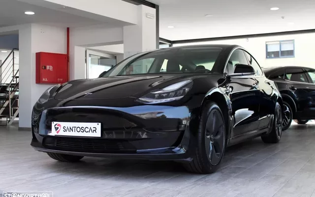 Tesla Model 3 Standard Range Plus RWD