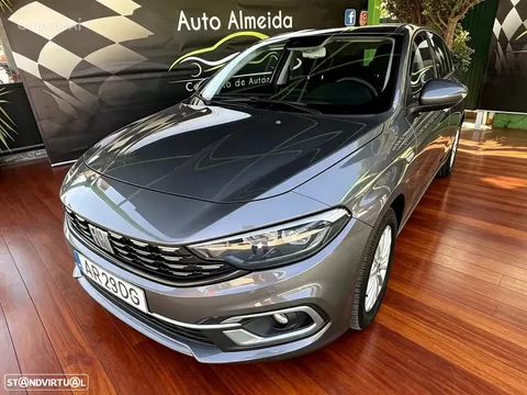 Fiat Tipo Station Wagon 1.3 M-Jet Lounge Tech
