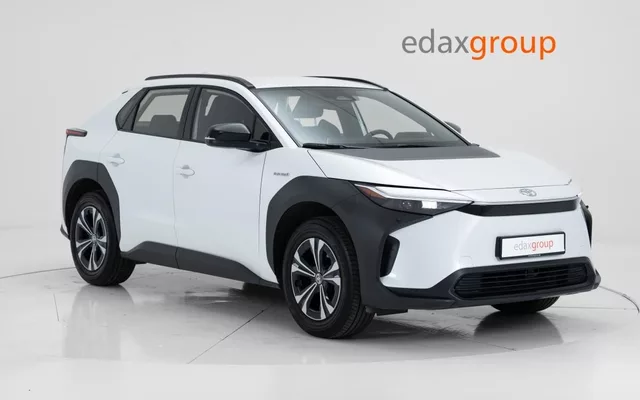 Toyota bZ4X Standard
